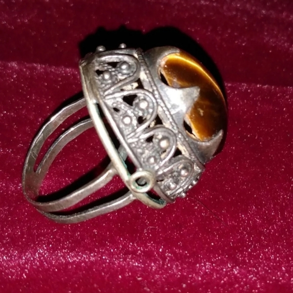 Silver ring - Picture 2 of 2